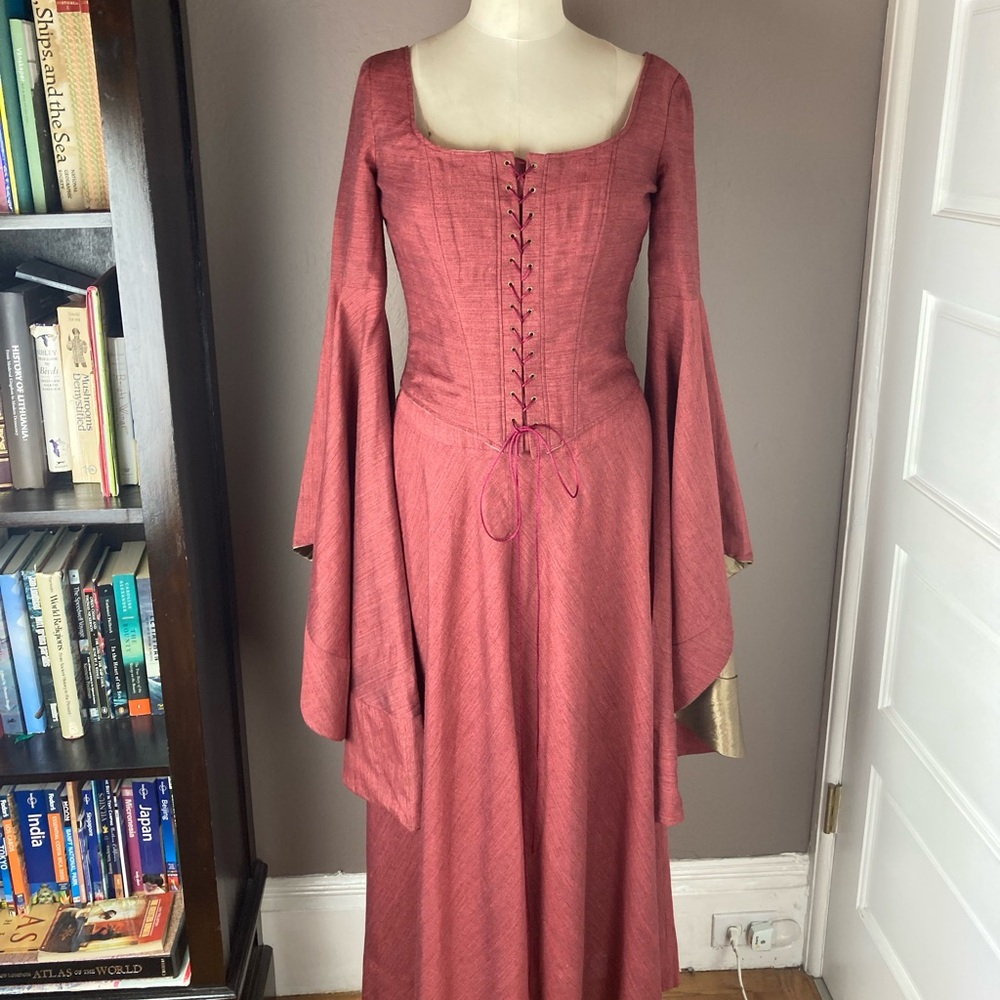 Custom Made Medieval Renaissance Fantasy Costume - Cersei - Game of Thrones - Picture 7 of 17